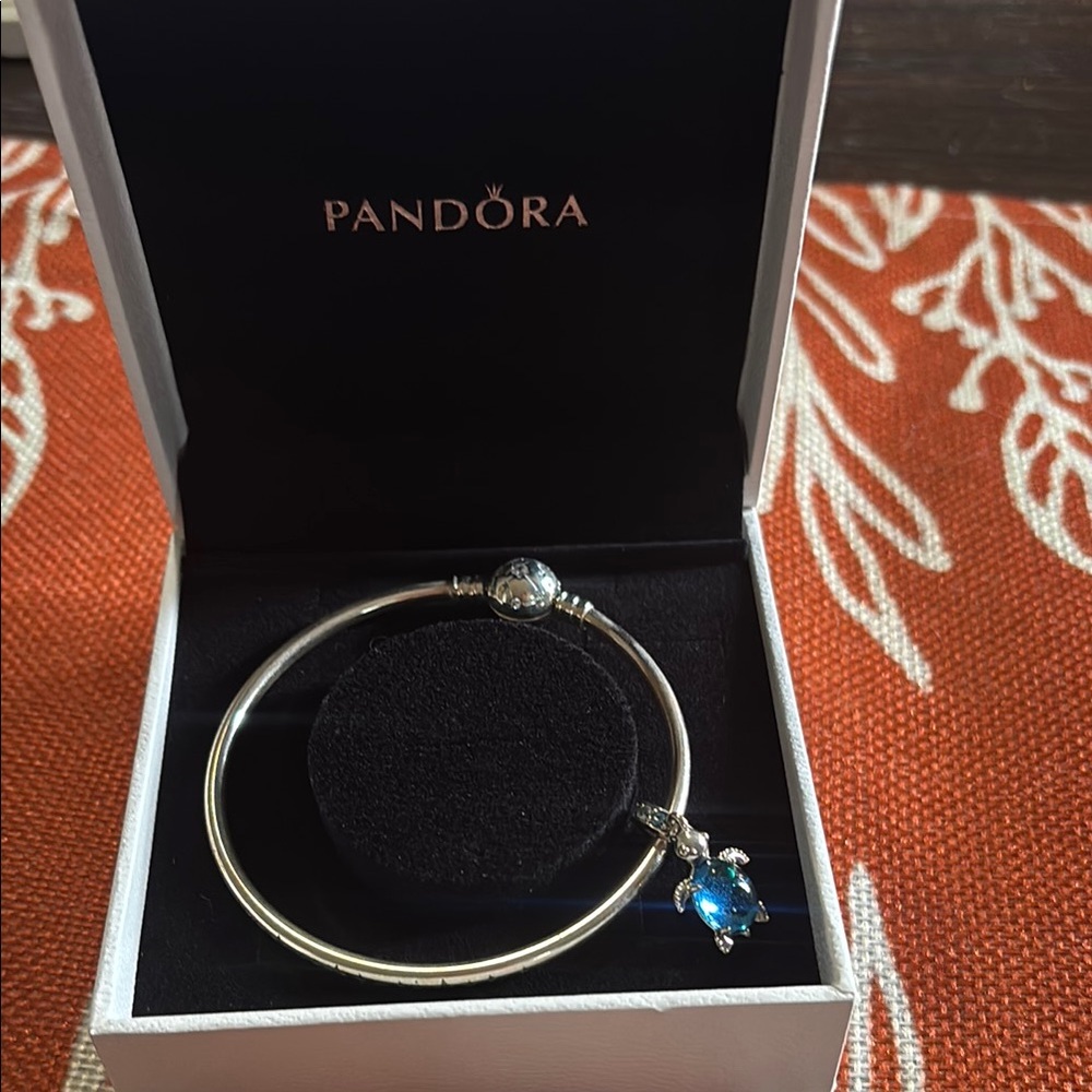 Pandora Silver Bangle with Blue Turtle Charm NEVER WORN